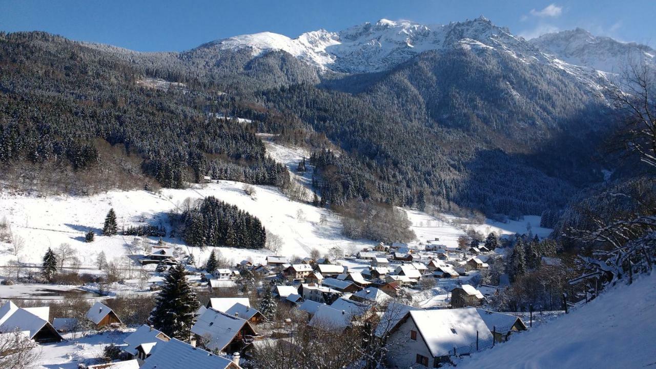 Gite La Chamoussiere Saint-Mury-Monteymond Exterior foto